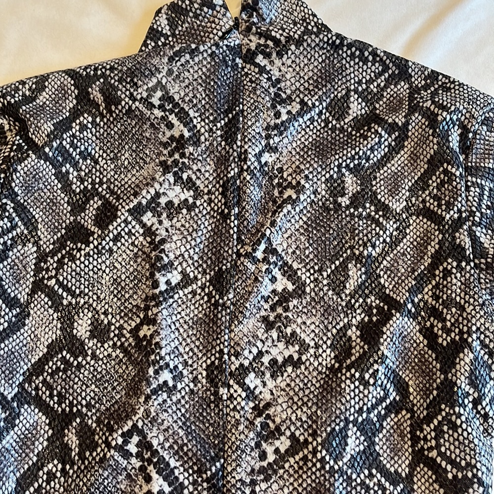 Bodysuit - Picture 3 of 3